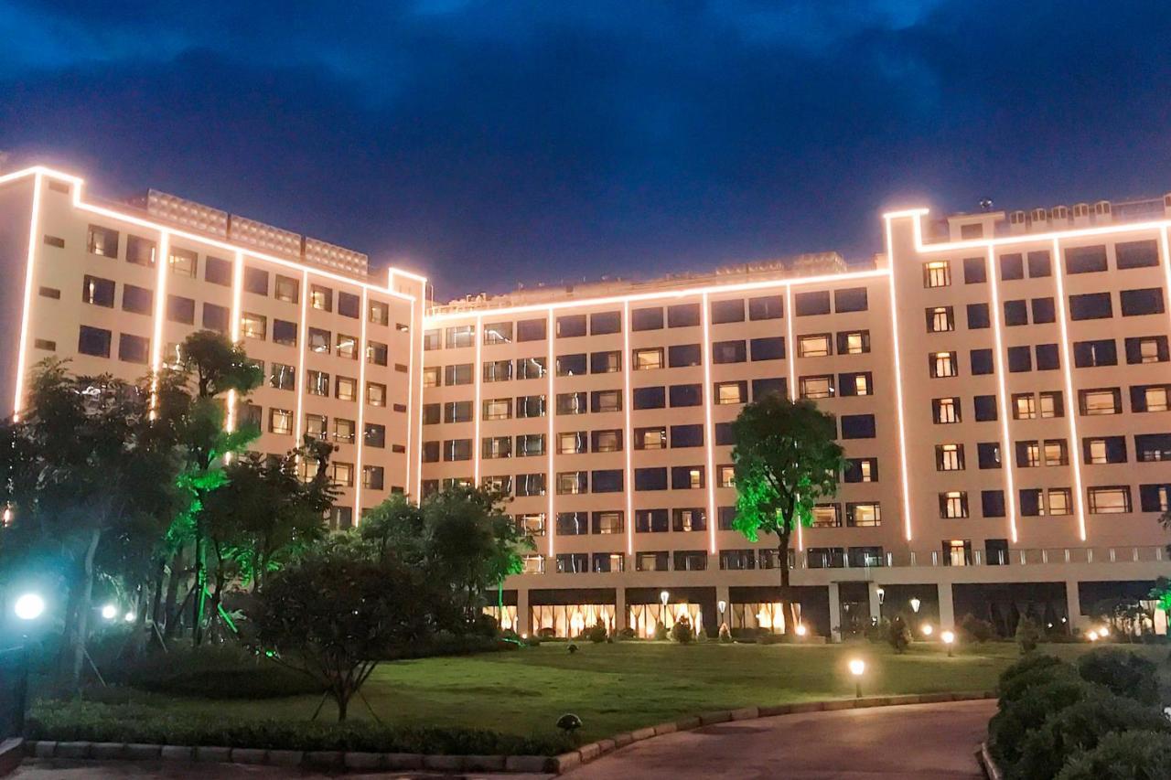 Guangzhou Southern Airlines Pearl Airport Hotel- Free Shuttle Bus To Airport 外观 照片